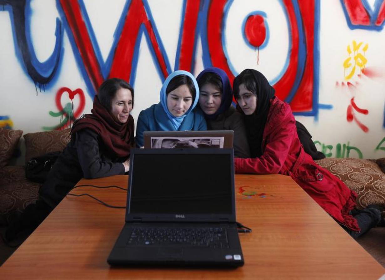 How Life Has Changed For Afghan Women Since The Last Taliban Regime ...