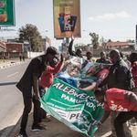 Supporters of Zambian President elect Hakainde Hichilema.