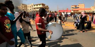 Sudanese protesters streets