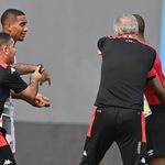 Tunisia's coach Mondher Kebaier (right) protests against Zambia referee Janny Sikazwe. 