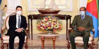 Chinese Special Envoy for the Horn of Africa Xue Bing with Eritrean President Isaias Afwerki.