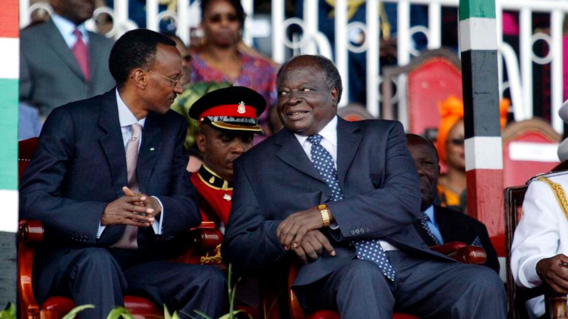 Rwandan President Paul Kagame and Kenyan President Mwai Kibaki.