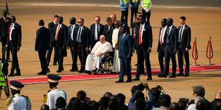 Plane carrying Pope Francis arrives in Juba 