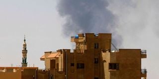 Building up in smoke in Khartoum