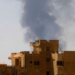 Building up in smoke in Khartoum